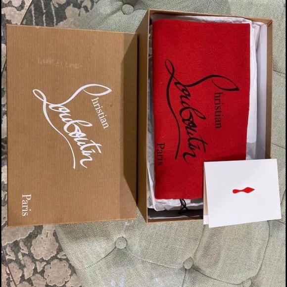 Women designer heels - Picture 1 of 2